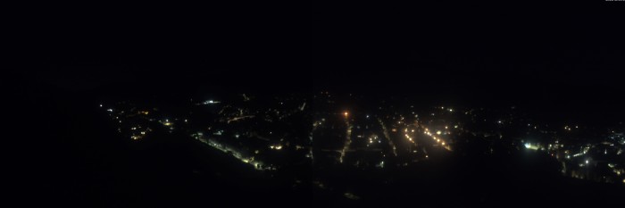 Aktuelle Bilder von Waldkirch mit Blick das Elztal hinauf