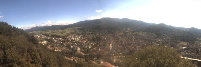 Aktuelle Bilder von Waldkirch mit Blick das Elztal hinauf